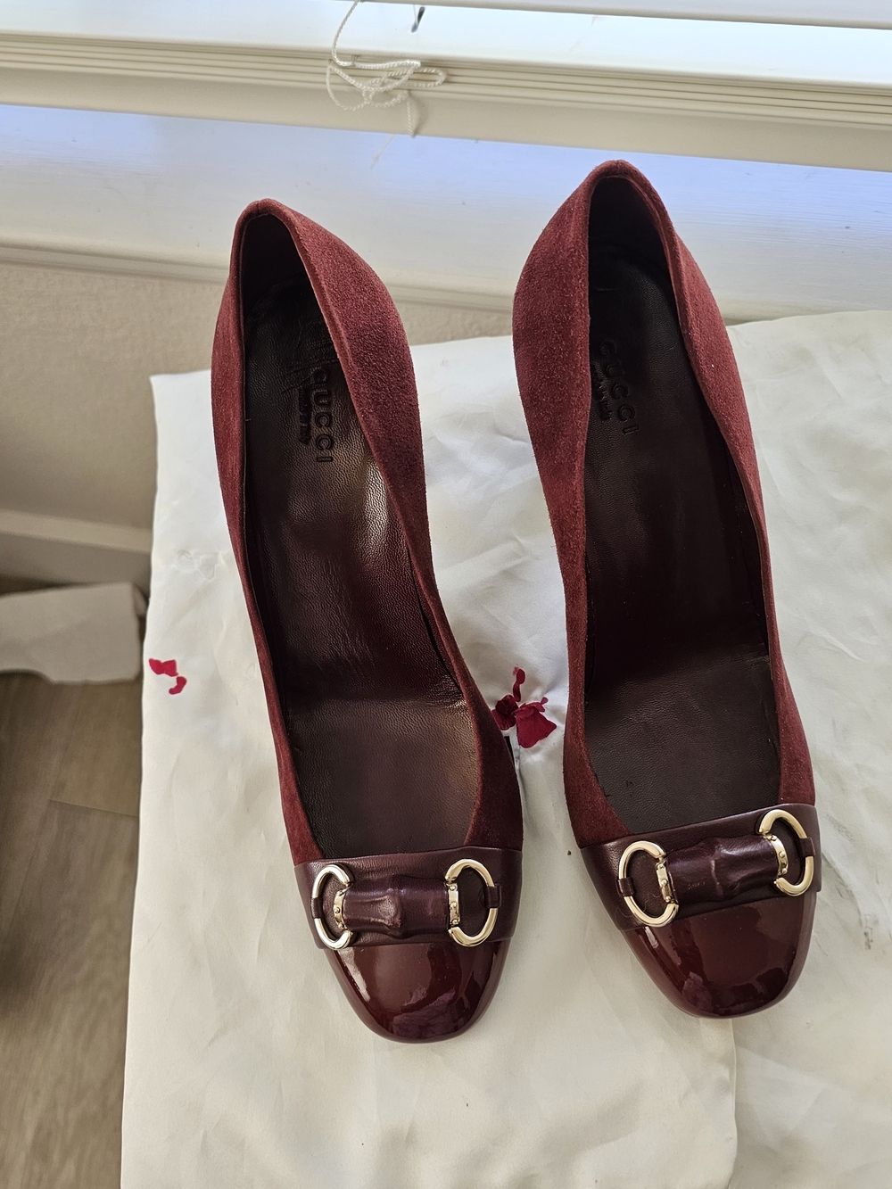 Gucci Women's Burgundy Suede & Patent Leather Horsebit Pumps. Heel 3.5 Inches - Picture 2 of 5